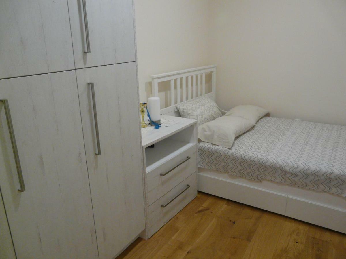 Apartment Karin غييكا المظهر الخارجي الصورة